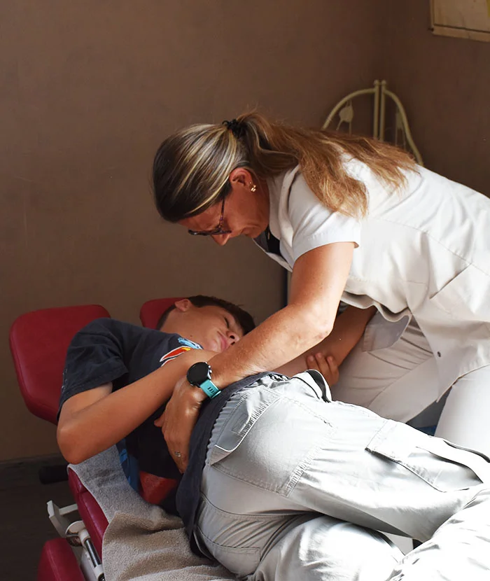 Laure Prévot, étiopathe, au cabinet à Saint-Usage